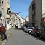 Studio A Priori * Split