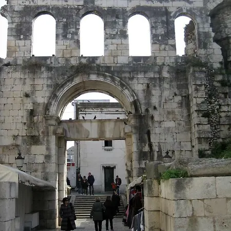 Apartman Studio A Priori