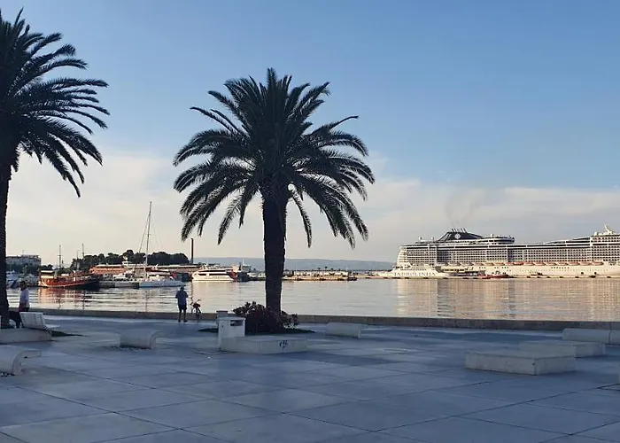 아파트 Studio A Priori