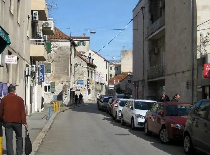 Studio A Priori * Split